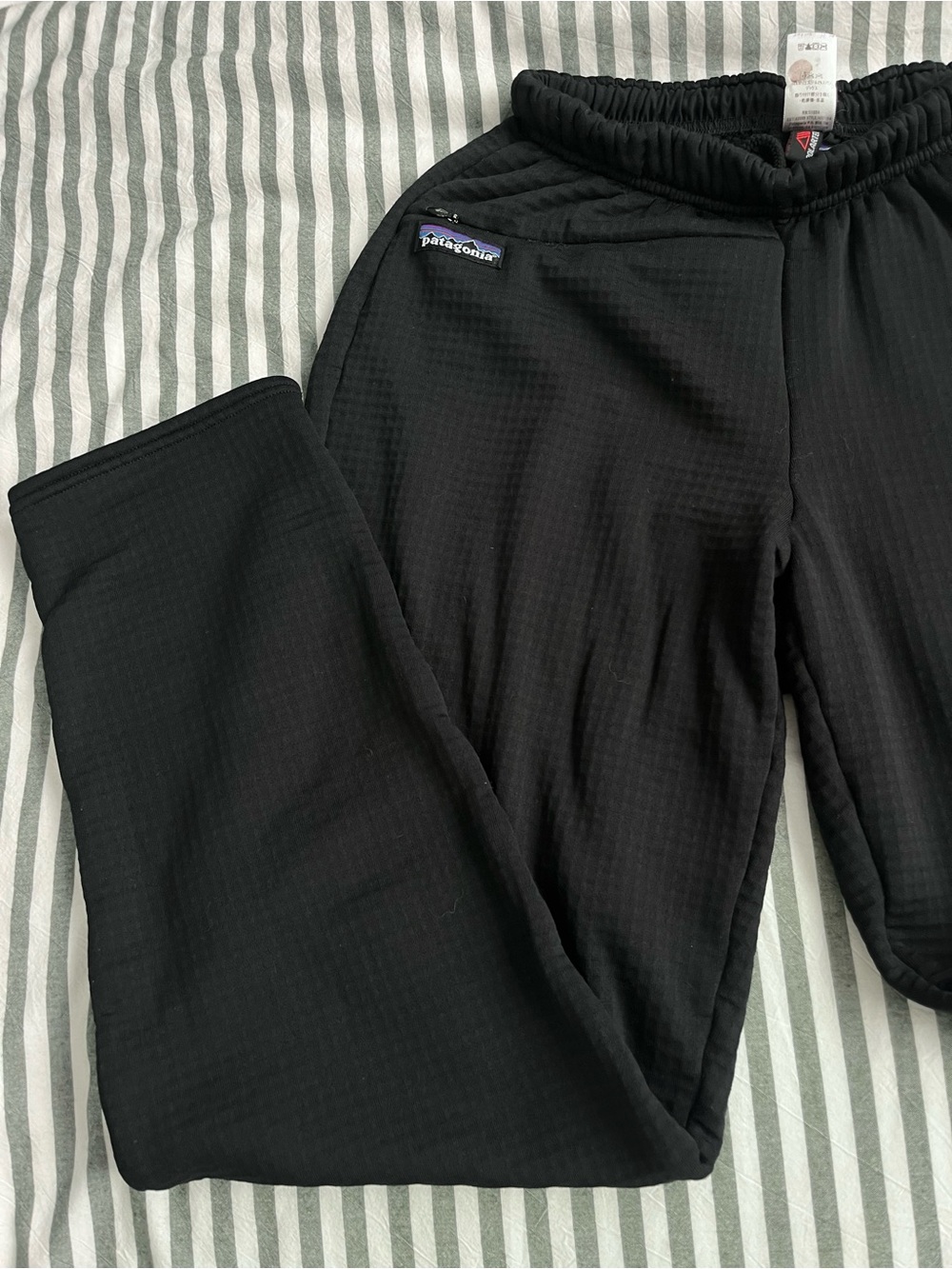 Patagonia Kids Black Fleece-Lined Jogger Pants
